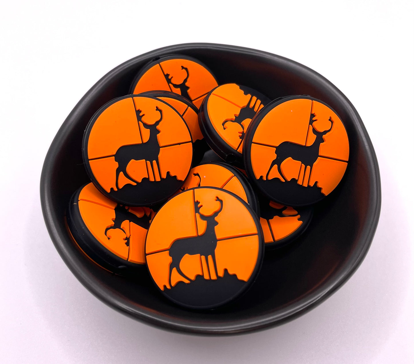 Deer Hunting/Deer In Scope Focal Bead