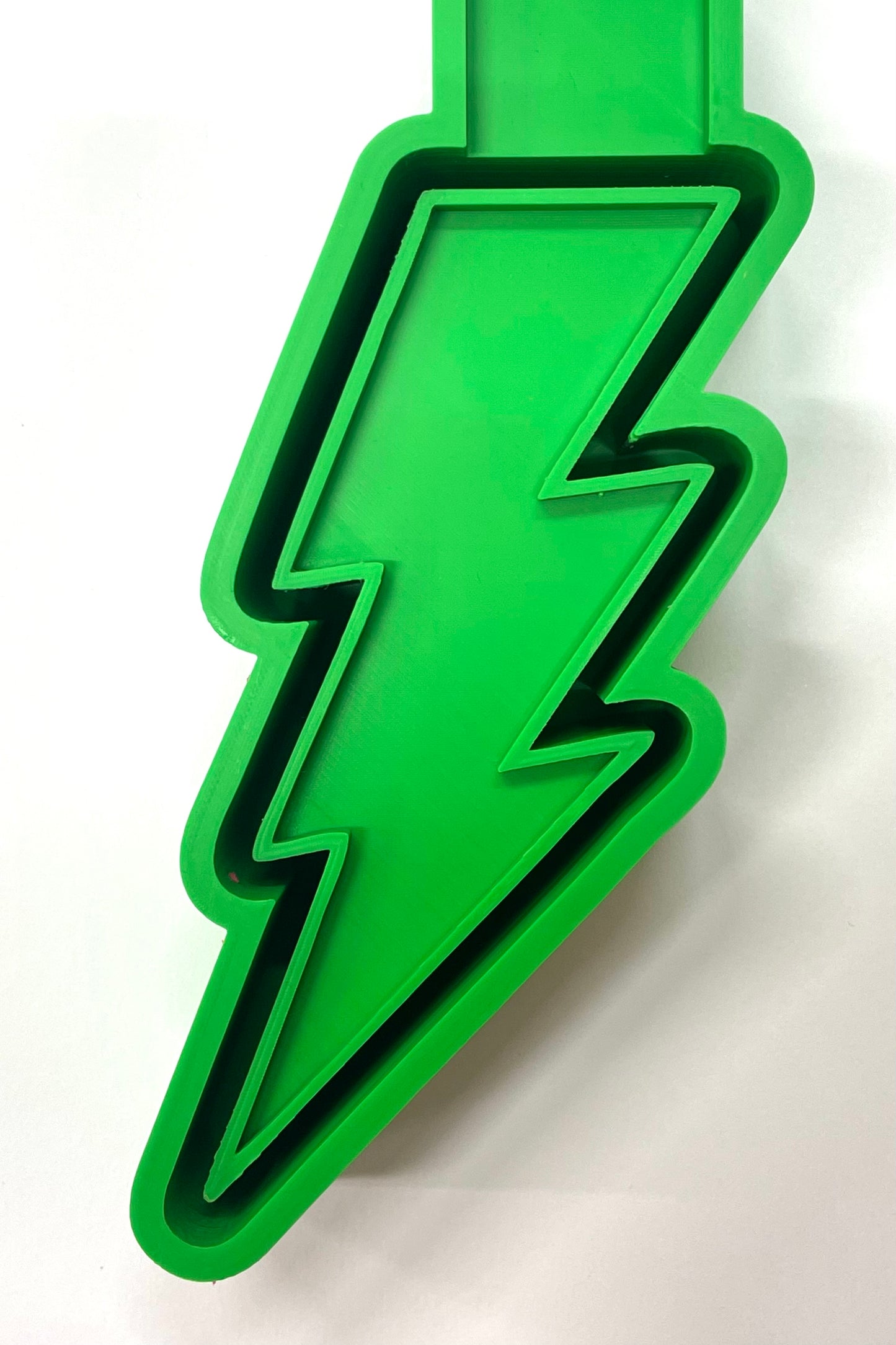 Lightening Bolt with Inserts Mold