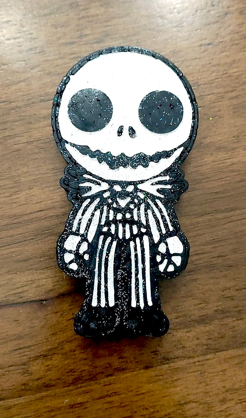 Cartoon Black & White Skeleton Halloween Guy Mold