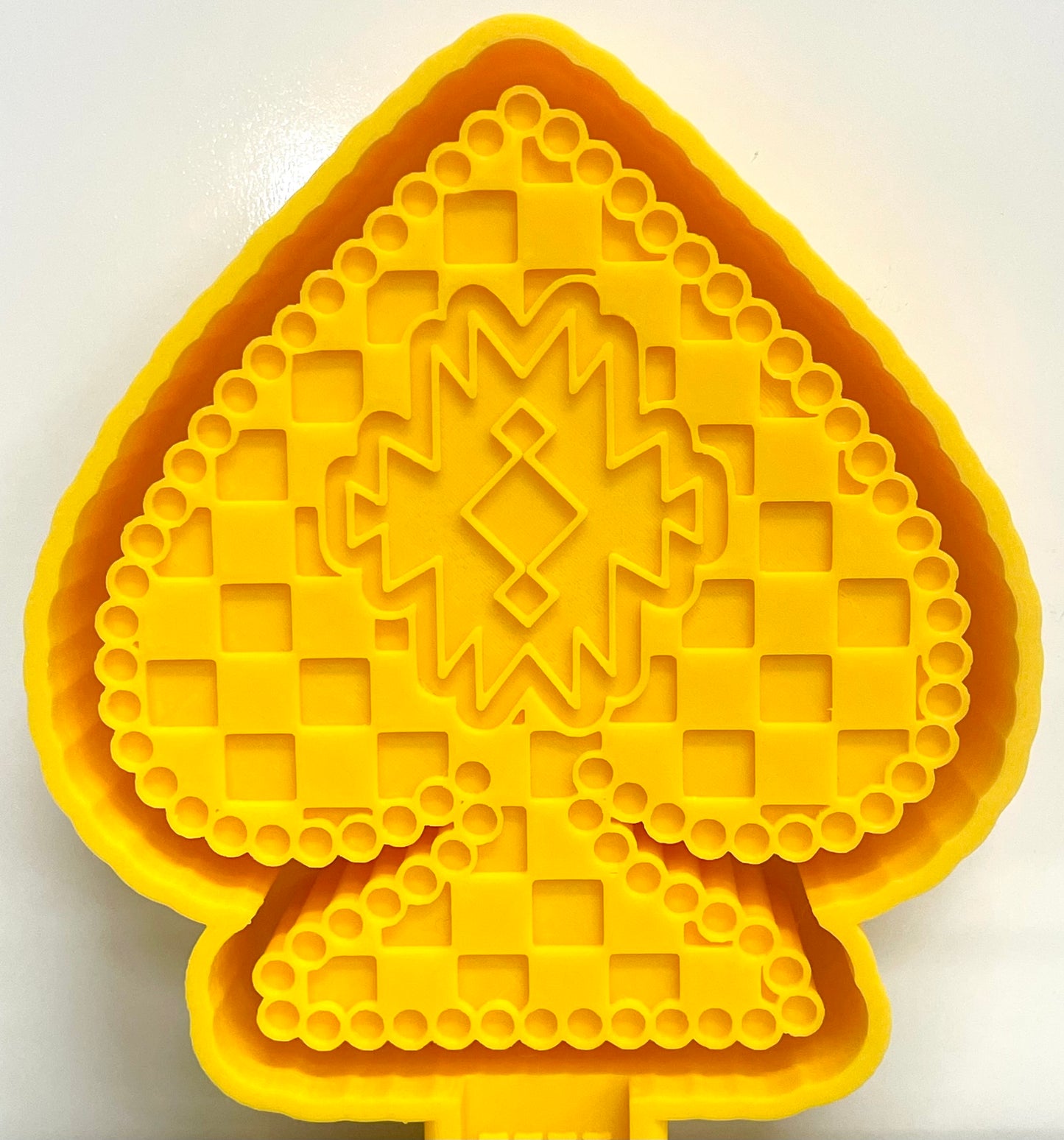 Checkered Aztec Arrowhead Mold