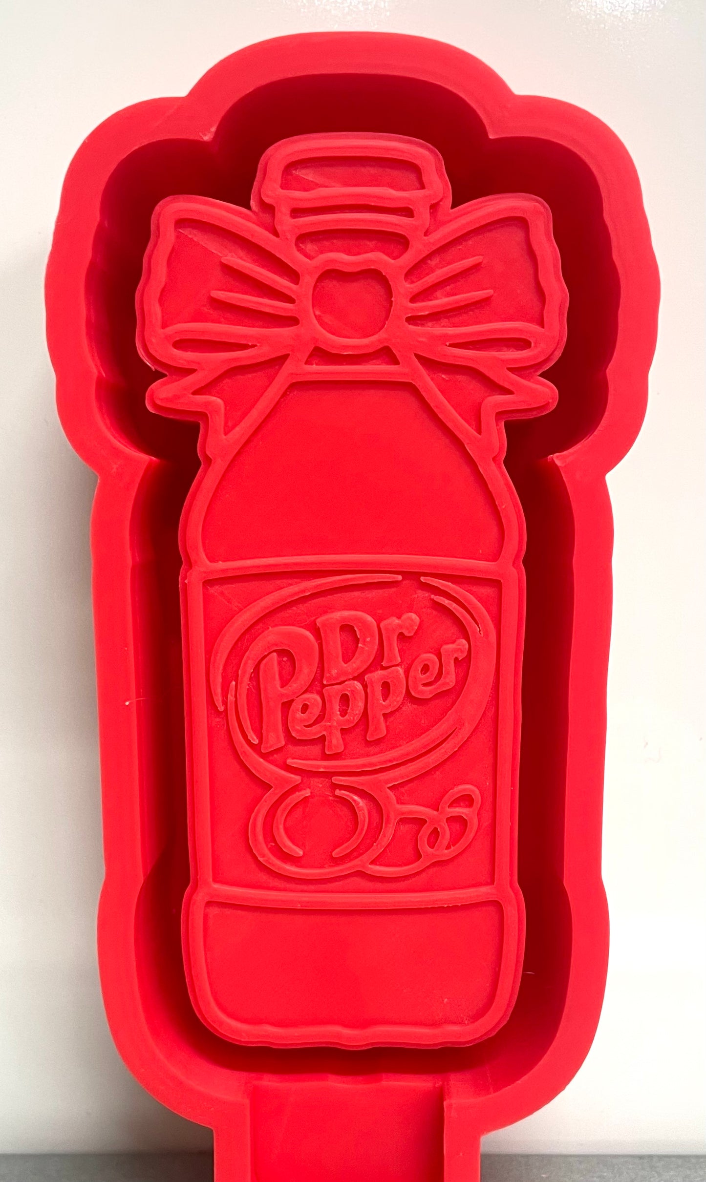 Soda Pop Dr. Pepper with Bow Mold