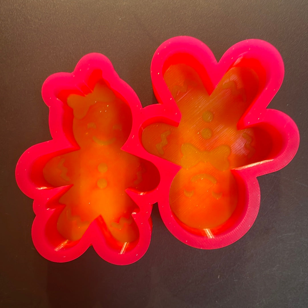 Gingerbread Man and Girl Vent Clip Mold