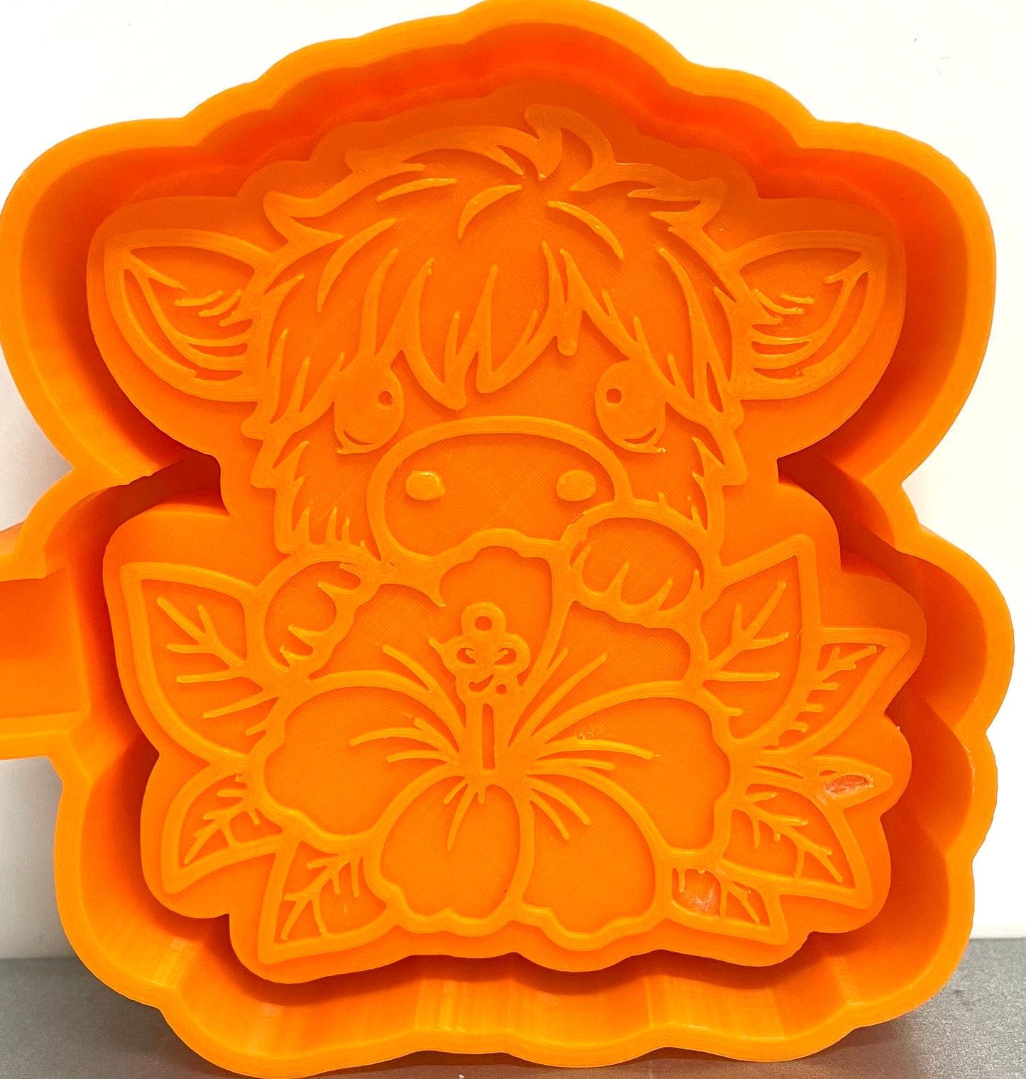 Highland Cow with Hibiscus Flower Mold