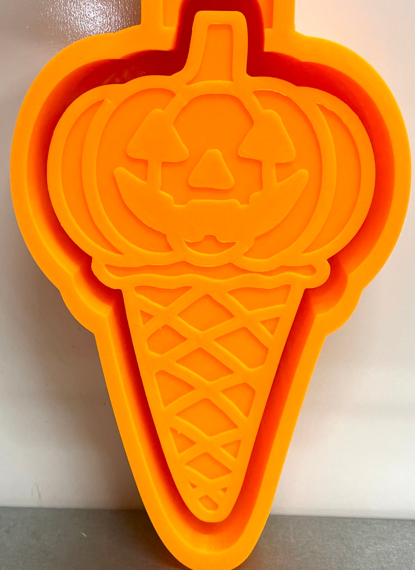 Jack O’ Lantern Ice Cream Cone Mold