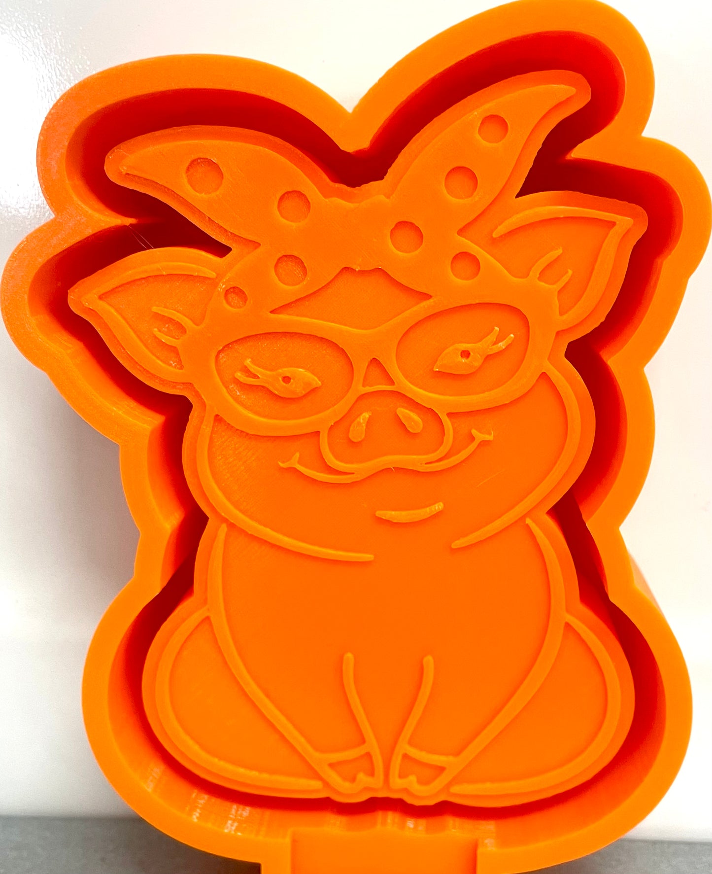 Pig Wearing Bandana and Glasses Mold