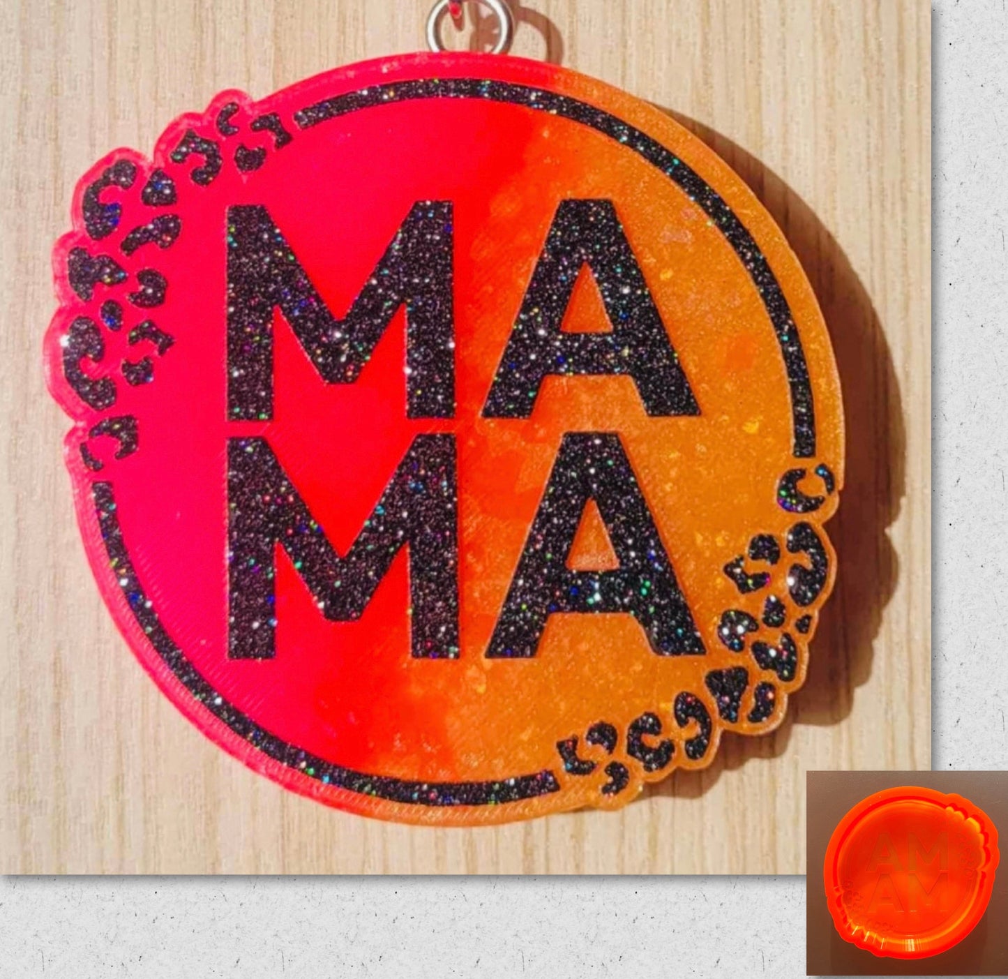 Mama Cheetah Circle Mold