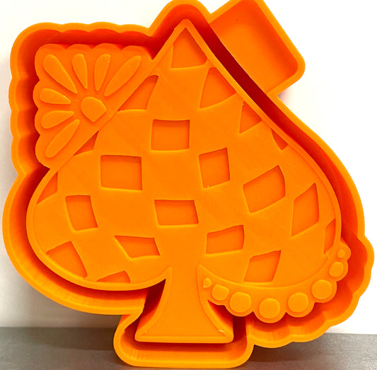 Checkered Concho Spade Mold