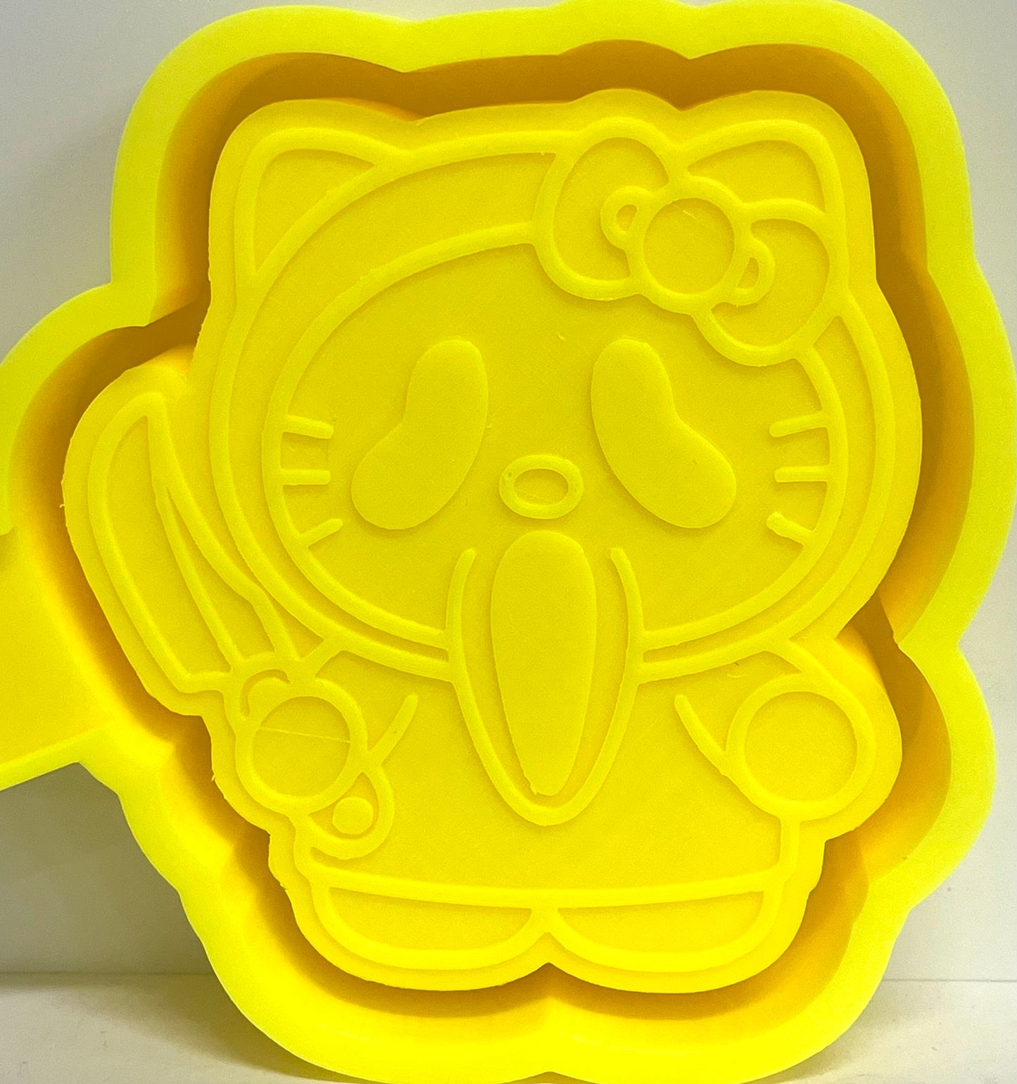 Ghostface Kitty Mold