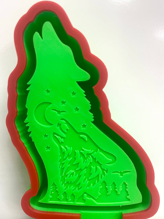 Howling Wolf Scene Mold