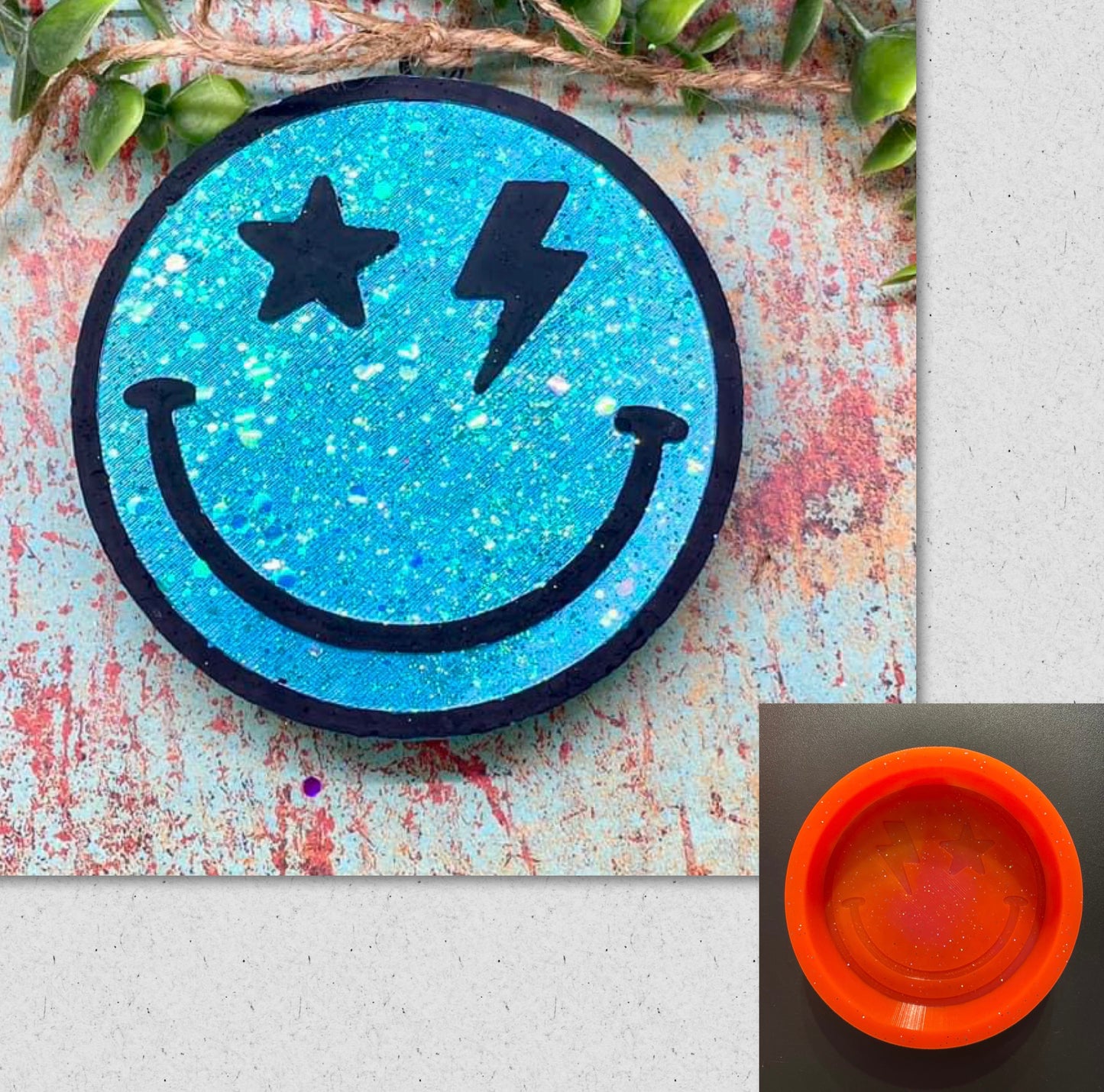 Star Bolt Smiley Face Mold