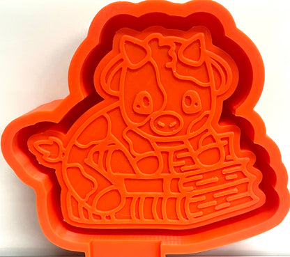 Cutie Cow on Books Mold