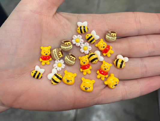 Honey Bear Mini Resin Charms - 20 pc