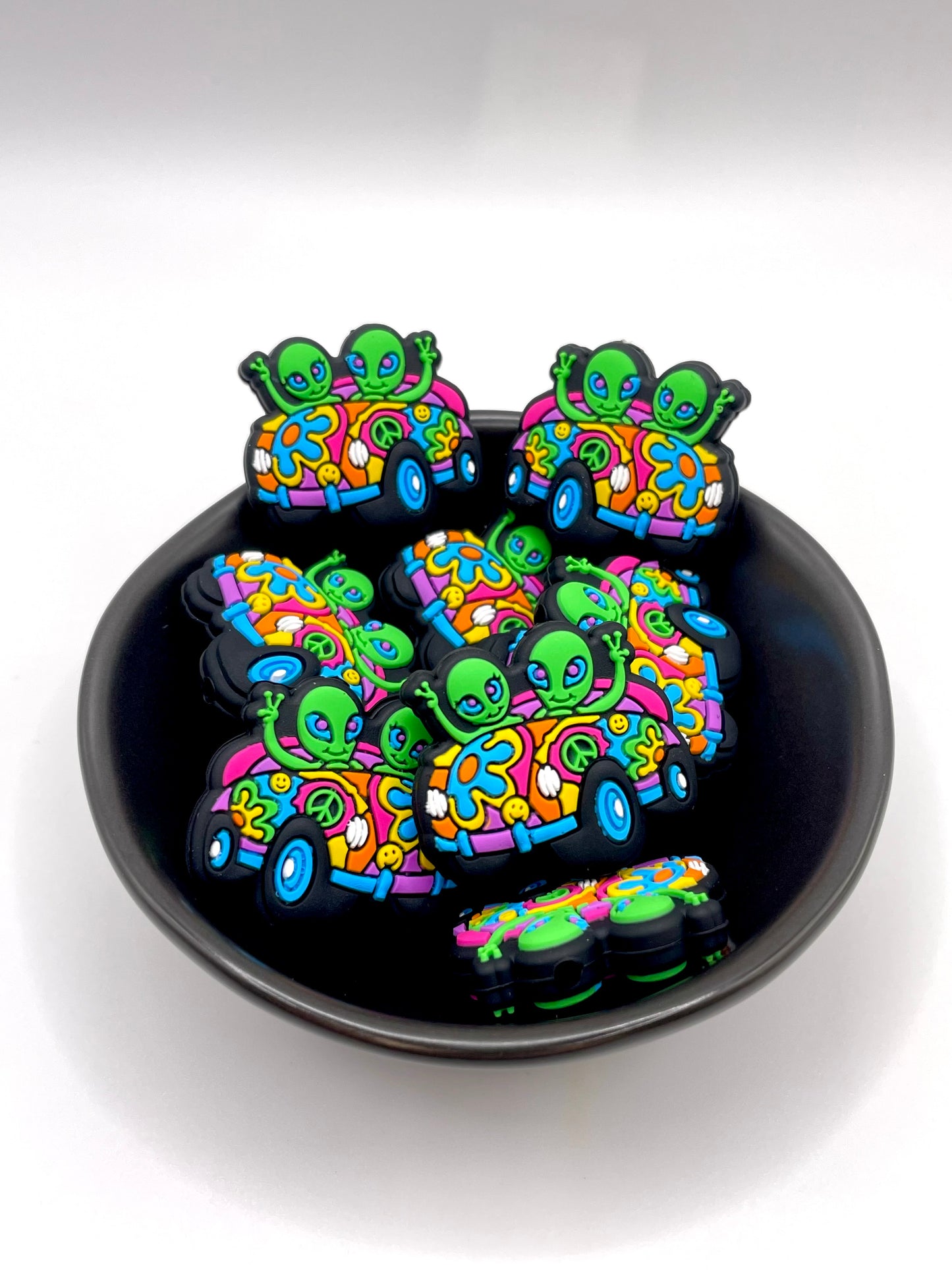 Groovy Alien Focal Bead