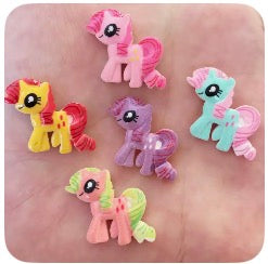Pony Resin Charms - 10pc