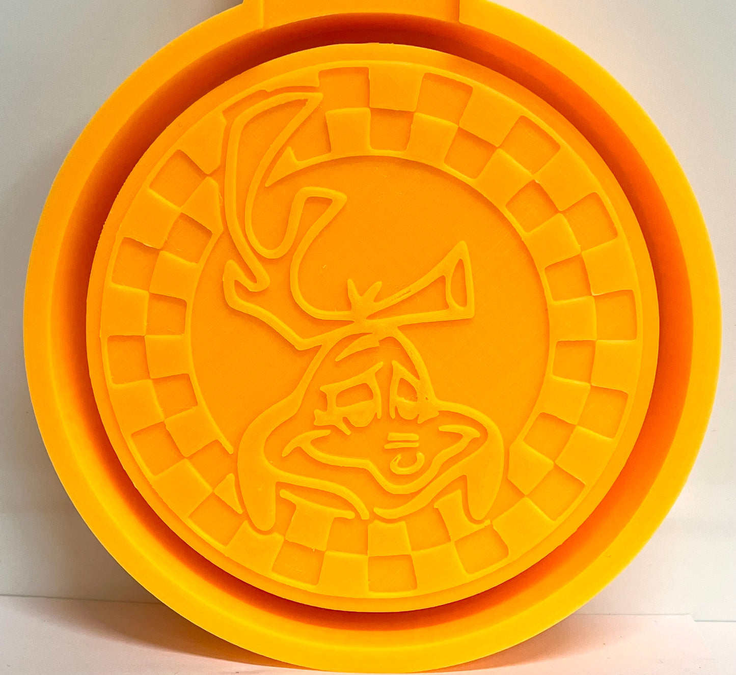 Checkered Circle Christmas Cartoon Reindeer Dog Mold