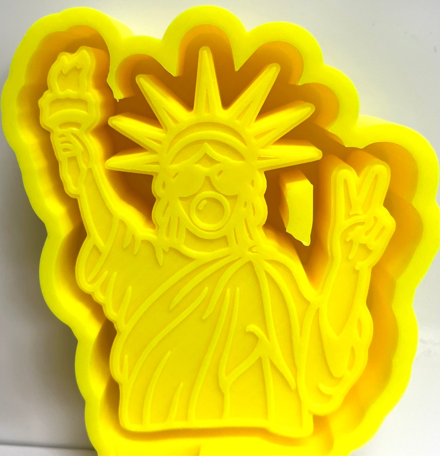 Lady Liberty Blowing Bubble Mold