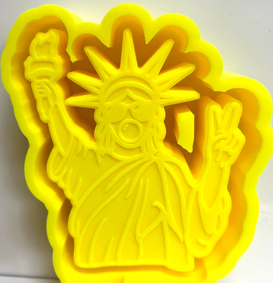 Lady Liberty Blowing Bubble Mold