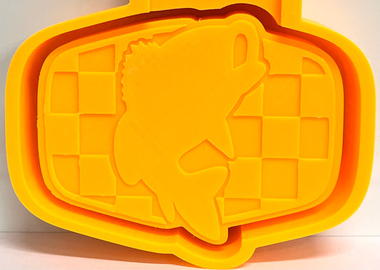 Checkered Buckle with Fish Mold