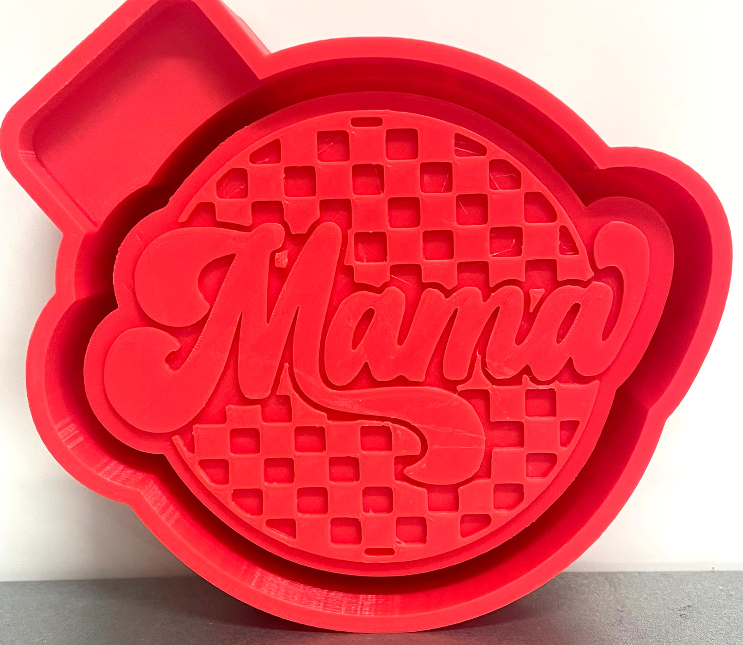 Checkered Circle Mama Mold