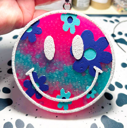 Groovy Daisy Smiley Face Mold