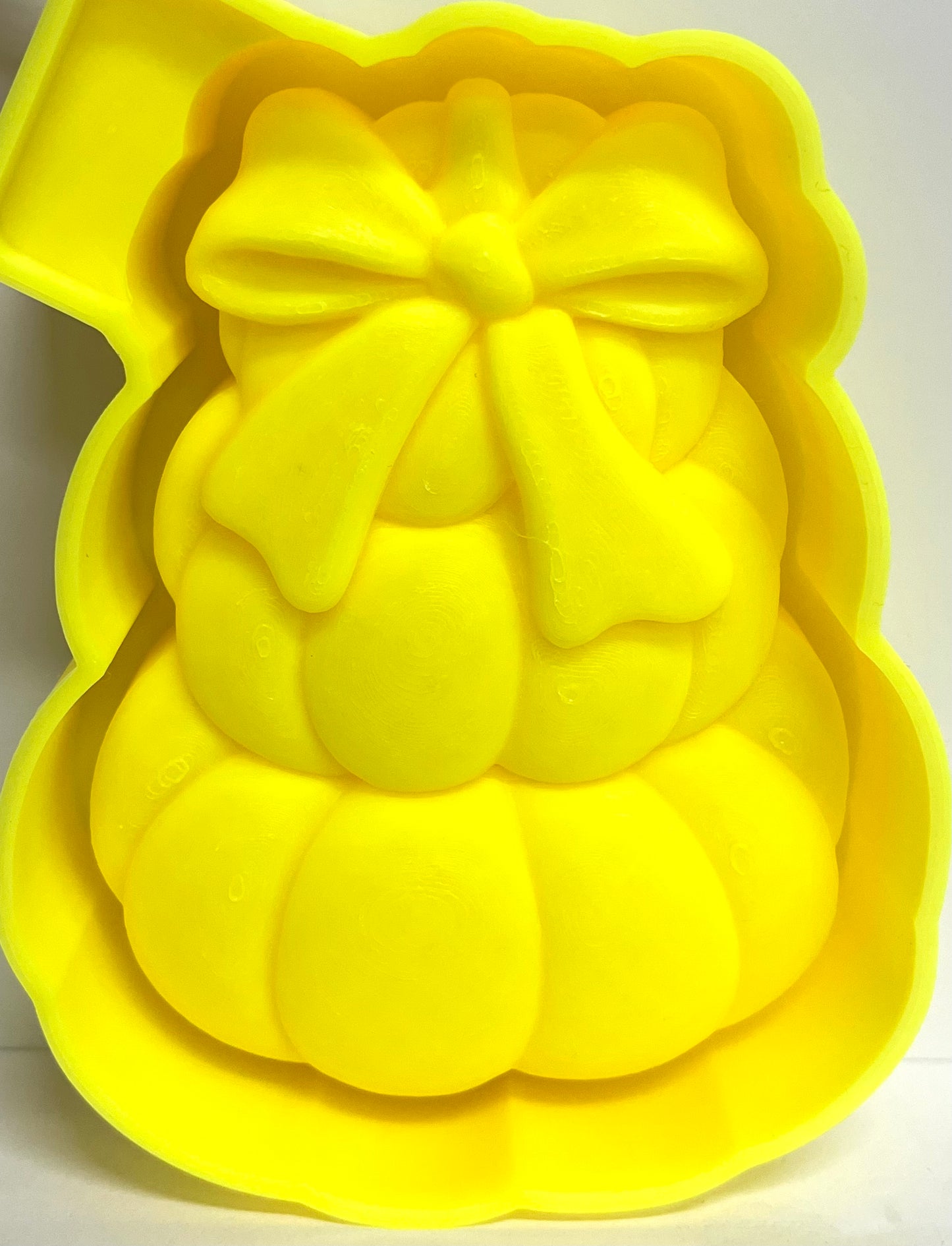 Stacked Pumpkins with Bow 3D Mold