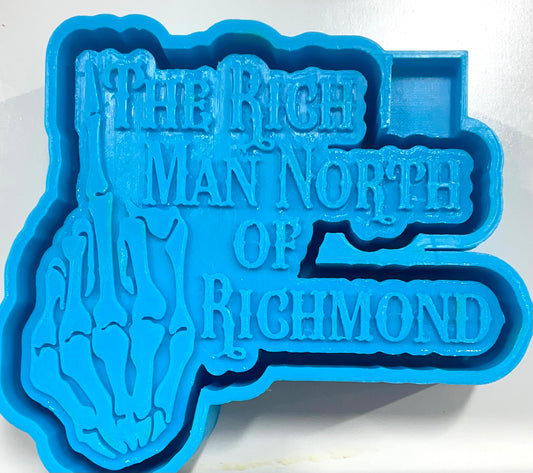Flip Off Rich Man North of Richmond Mold