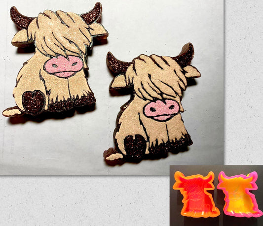 Sideways Sitting Highland Cow Vent Clip Molds