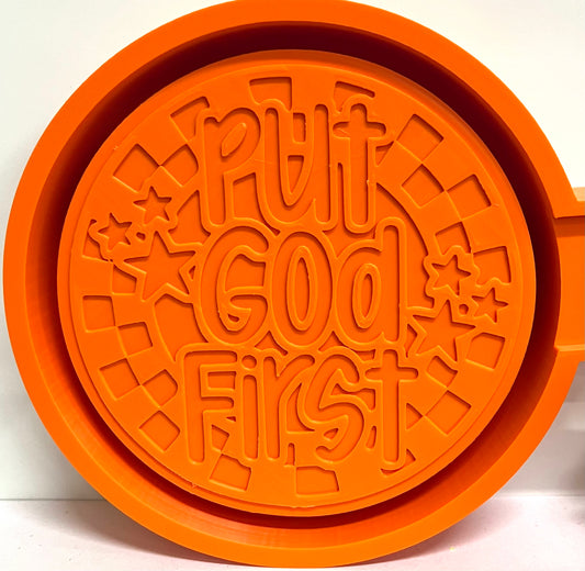 Put God First Checkered Circle Mold