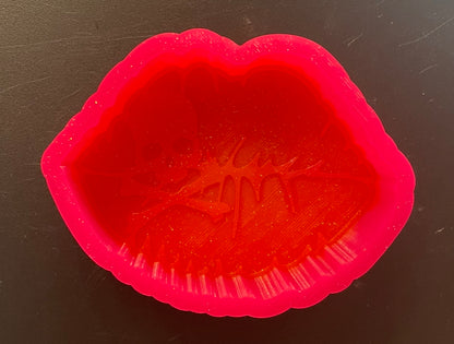 Puckered Lips Mold