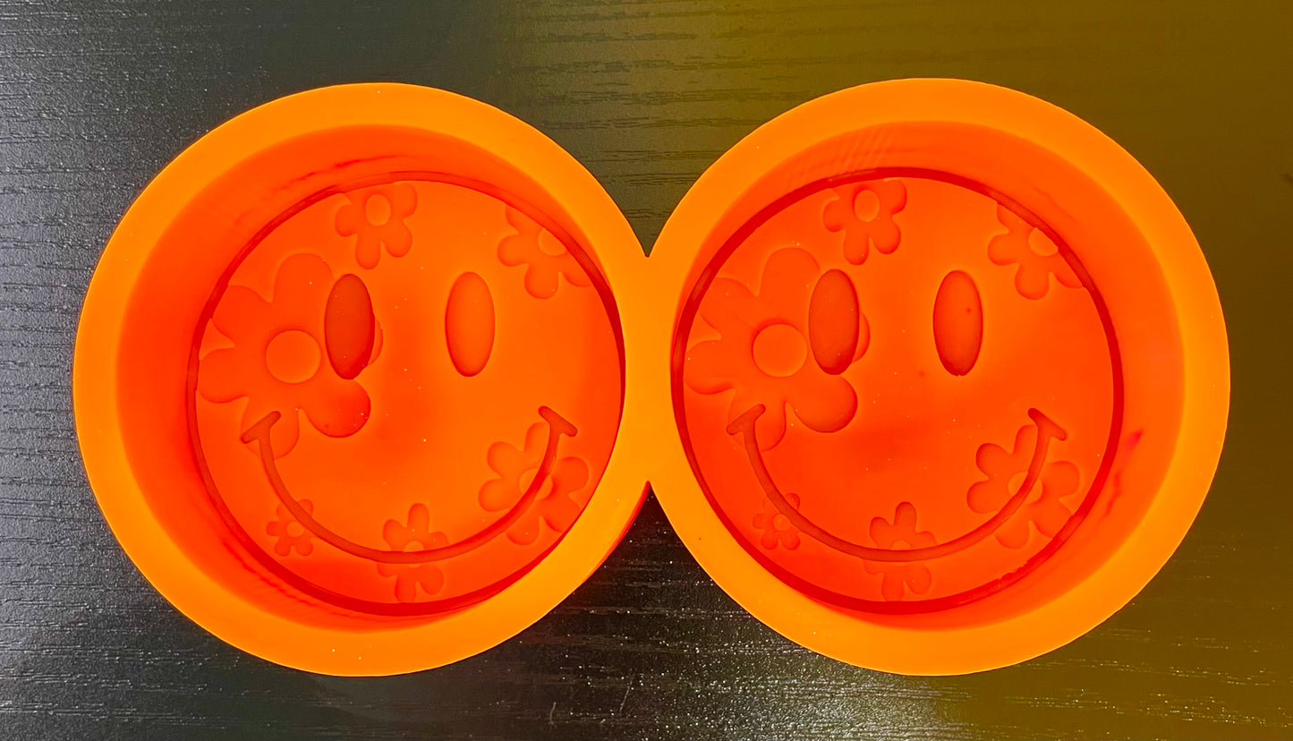 Groovy Daisy Smiley Face Vent Clip Mold